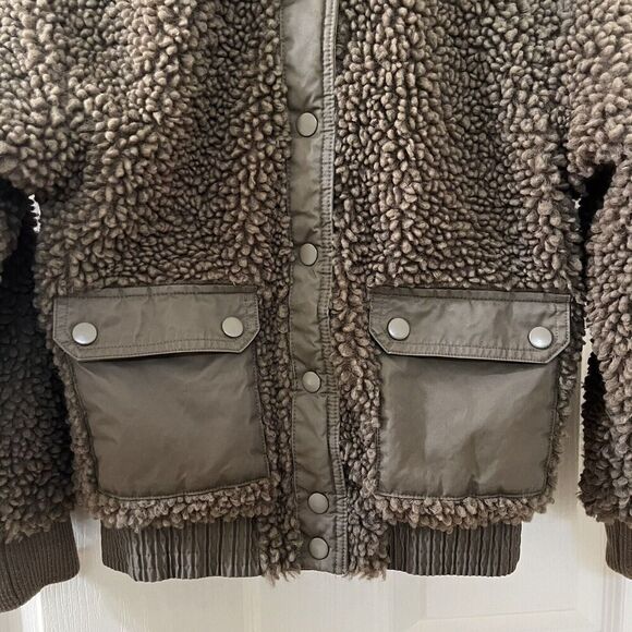 Art Class Sherpa Bomber Jacket Olive Green Snap Front Girls Size Medium 7-8 - Picture 6 of 11